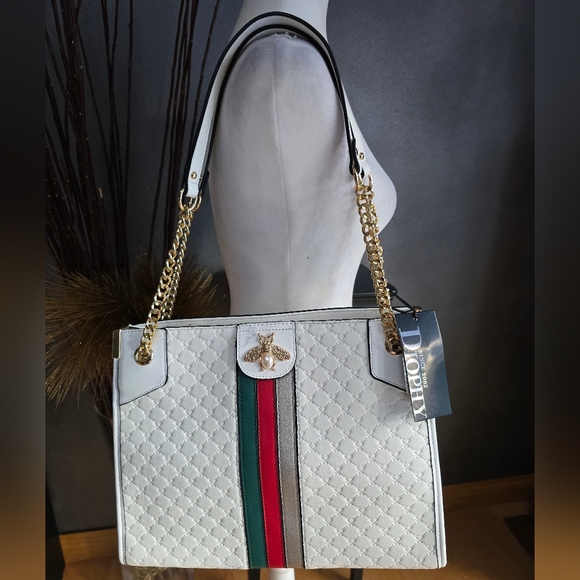 Diophy White Quilted Tote with Gold Chain Accents - Picture 1 of 15